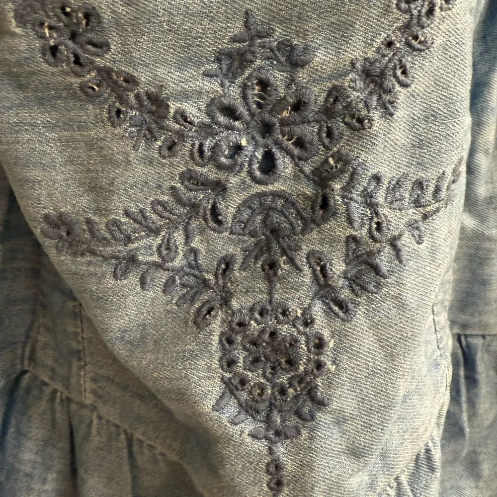 Blue Embroidered Square-Neck Puff Sleeve Top